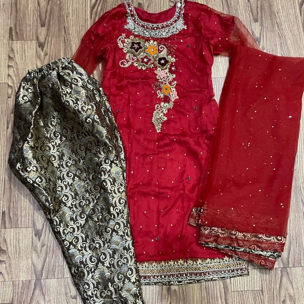 Pakistani/Indian Party 3 pc Dress